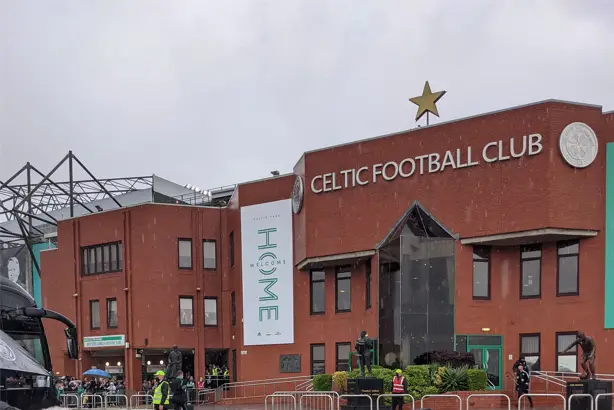 Former Rangers defender in shock title admission. The anti Celtic press continues on