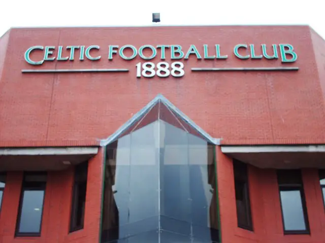 “Better than Callum McGregor” – Mark Guidi makes huge Celtic player claim